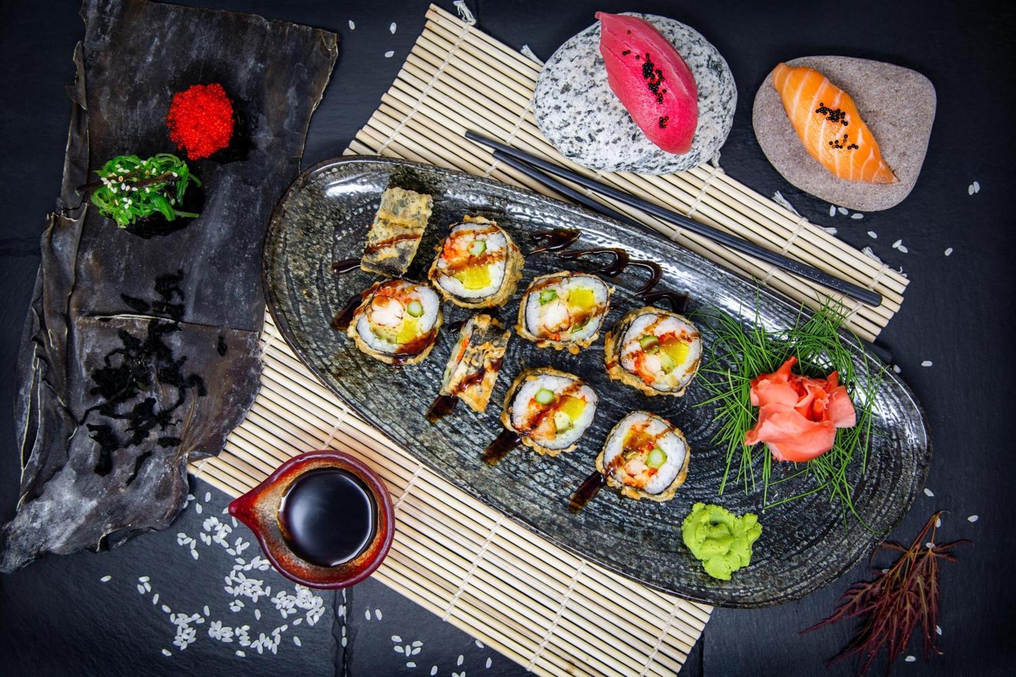 Sheraton Batumi Hotel Ngoại thất bức ảnh Sushi